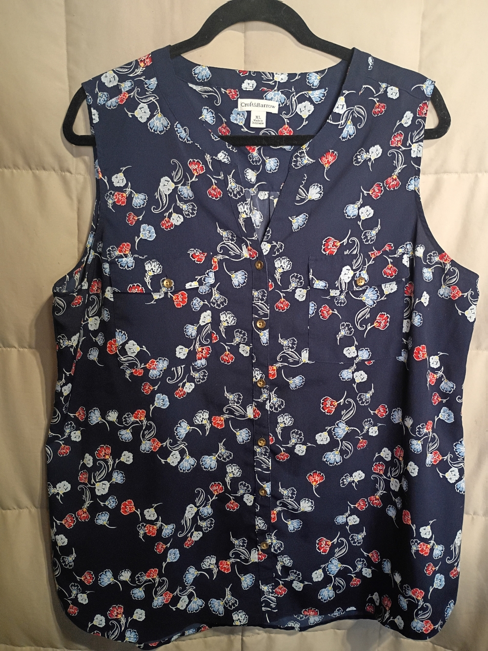 croft & barrow Navy Floral Button-Front Sleeveless Top
